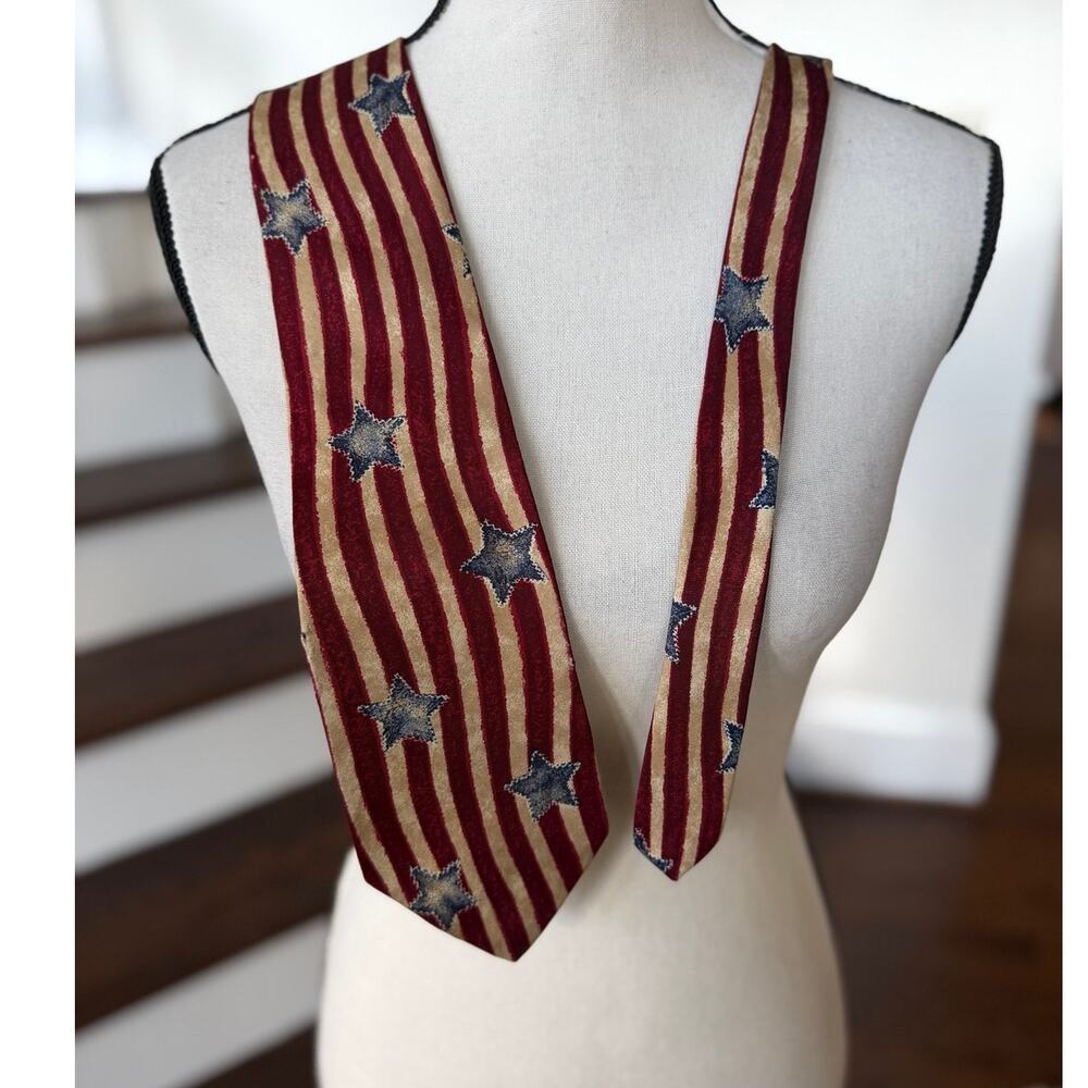 Vintage Ralph Lauren Chaps Silk Americana Red Cream Stripe Blue Star Tie USA